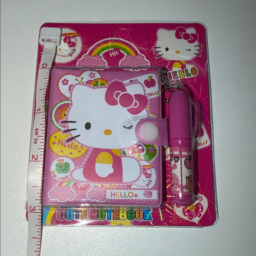 Hello Kitty Bundle - Picture 6 of 15